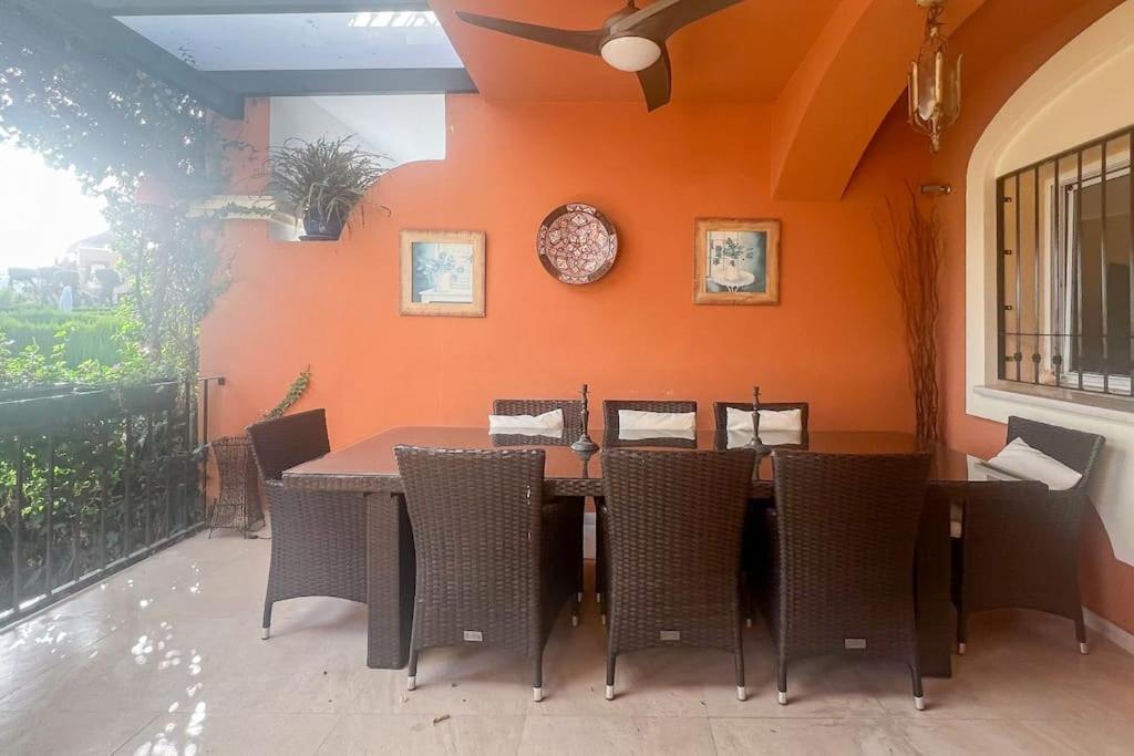 Oleholidays Adosado Alzambra Vasari Puerto Banus Holiday home